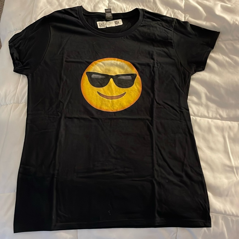 Black Sunglass Emoji T- shirt